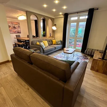 Spacious 3 Bedroom Apartment Close To Marina, 2 Parking Spaces, Kingsize Or Single Beds Southampton Exterior photo
